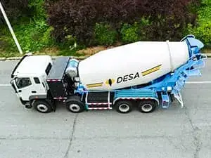 Camion malaxeur à béton 100 % électrique