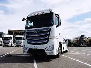 Camion à Tracteur Électrique