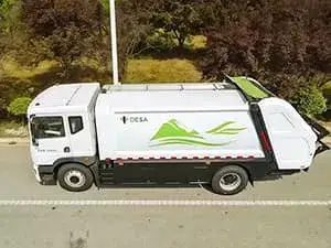 Camion-benne à ordures