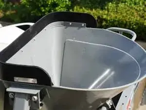 Orifice d'alimentation