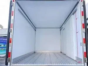 Compartiment de chargement arrière