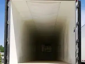 Compartiment de chargement arrière